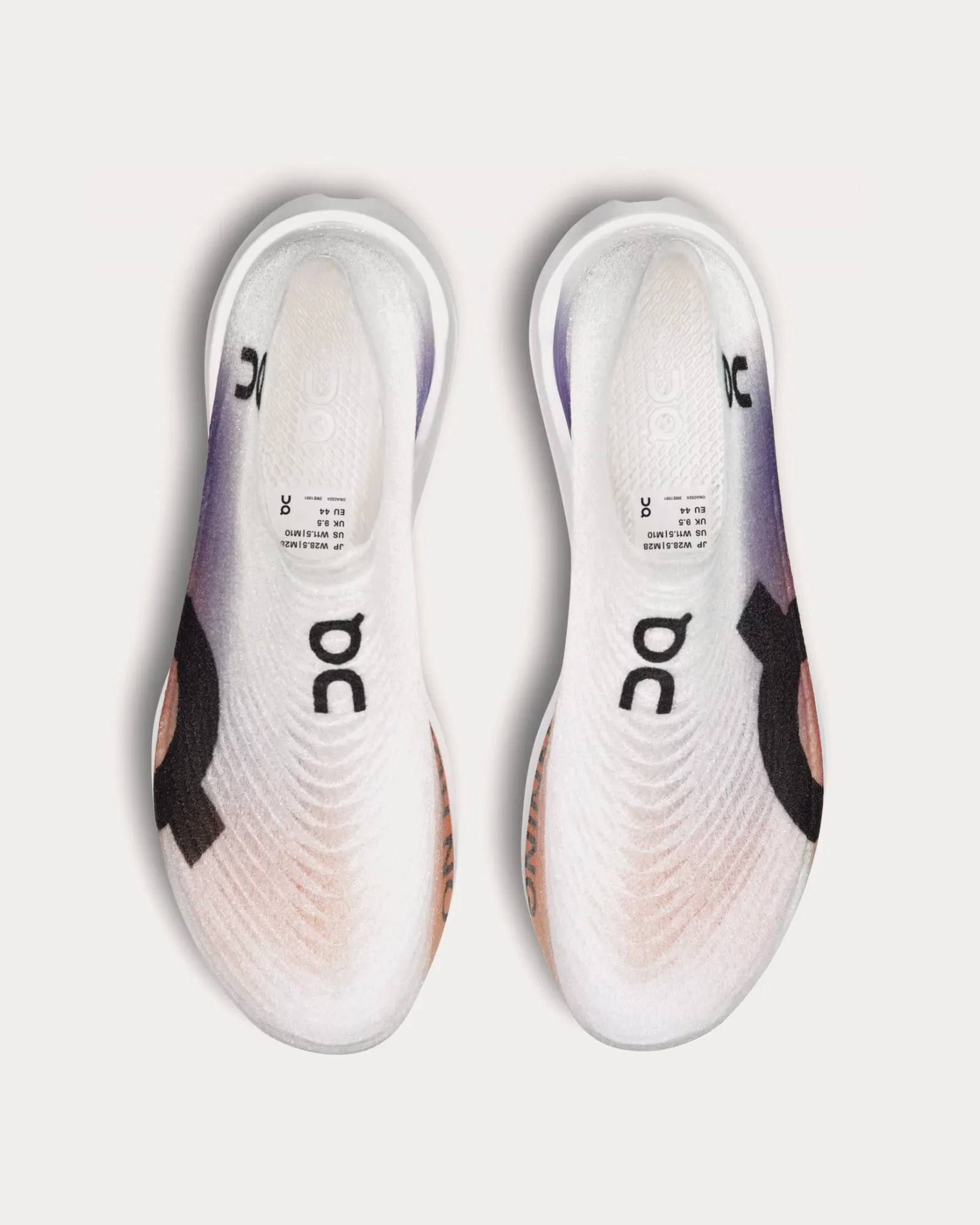 Cloudboom Strike LS White / Flame Running Shoes
