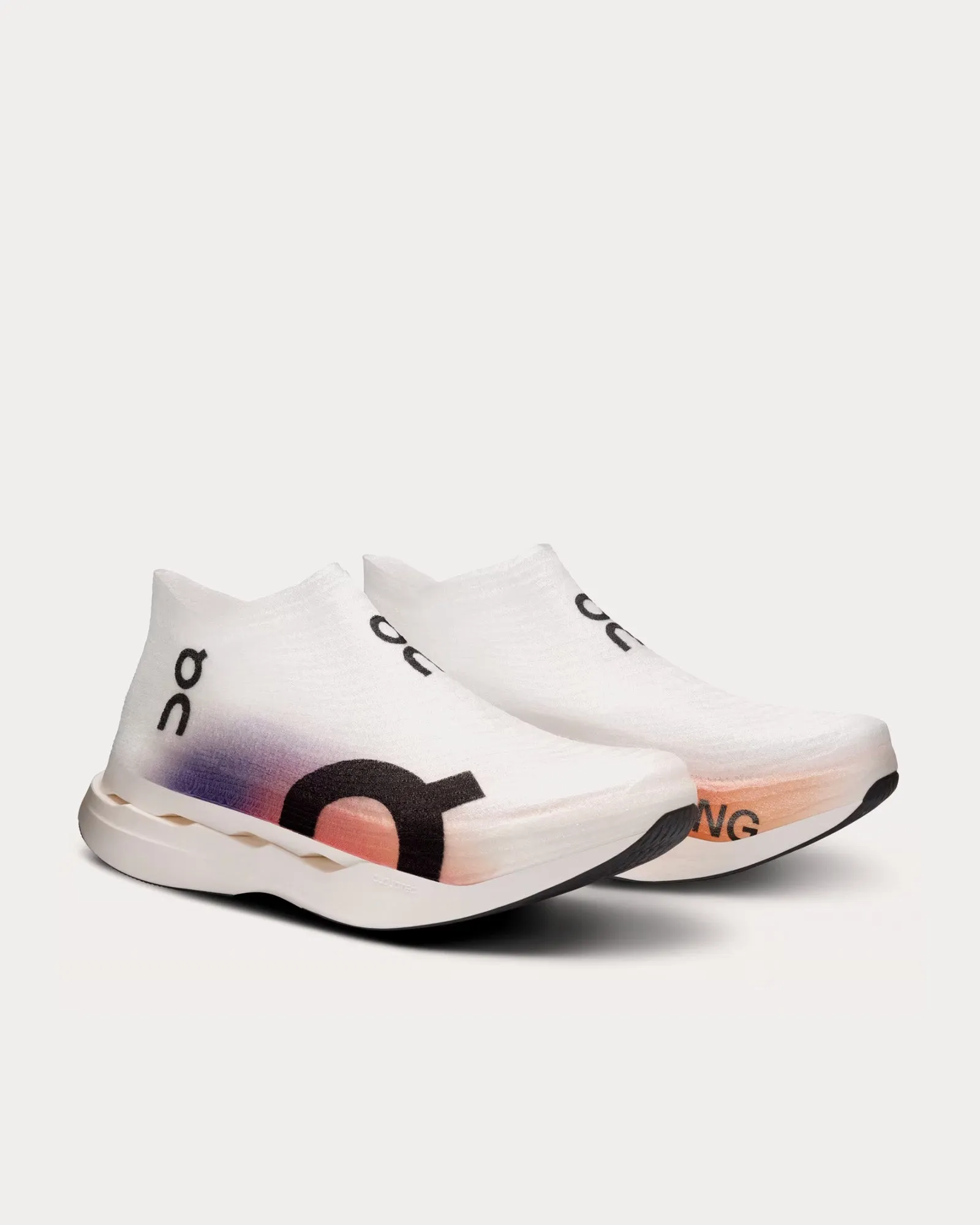 Cloudboom Strike LS White / Flame Running Shoes