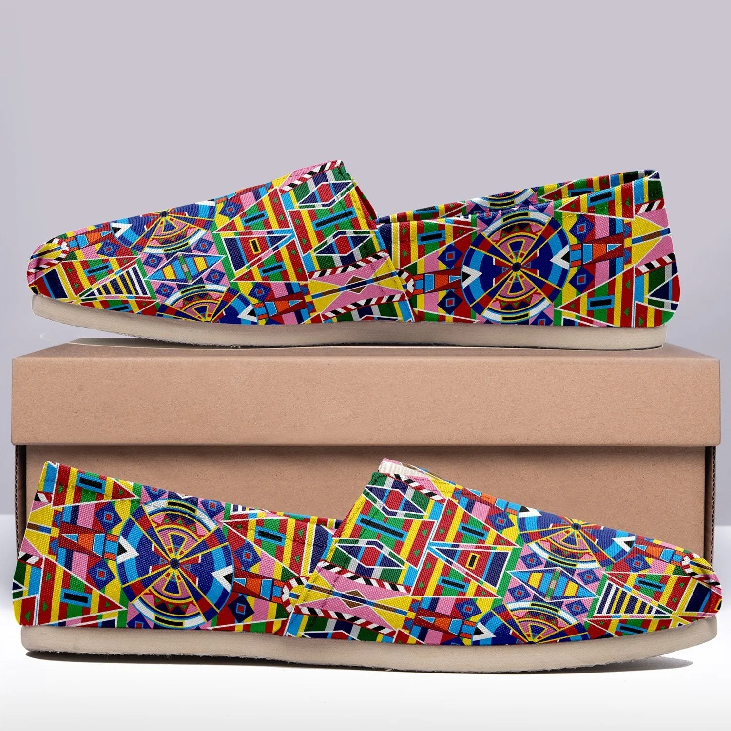 Crow Captive Casual Unisex Slip On Shoe